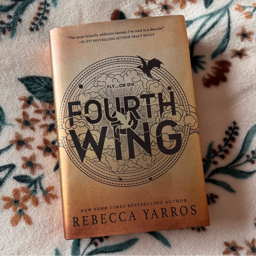 Fourth Wing by Rebecca Yarros
